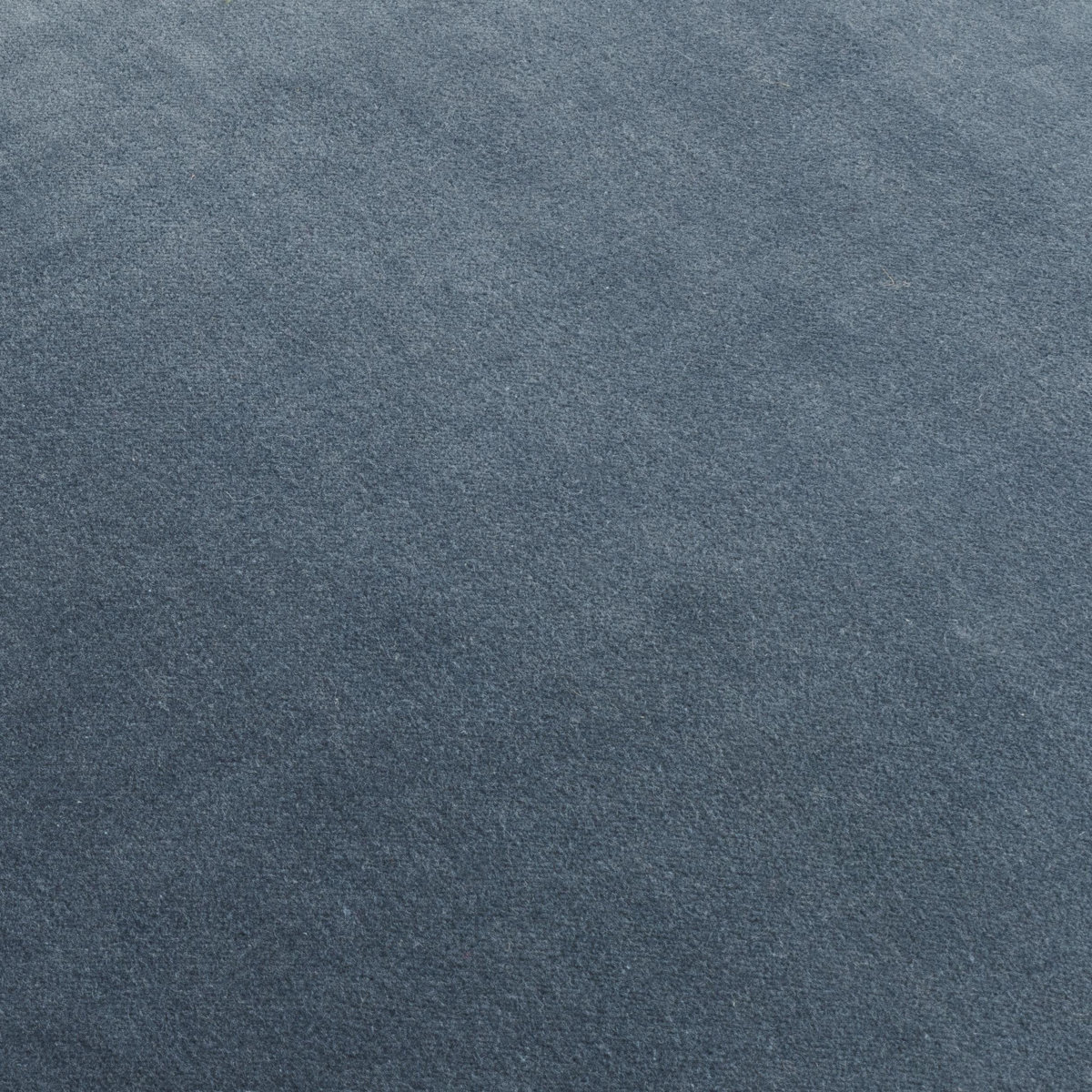 Collier Scalloped Edges Throw Pillow